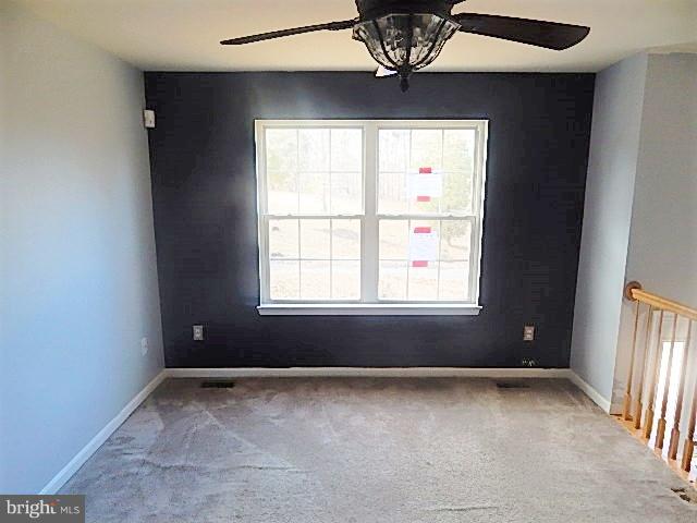 1485 Skinners Turn Road Owings, MD 20736 - Photo 3 of 20 Living room