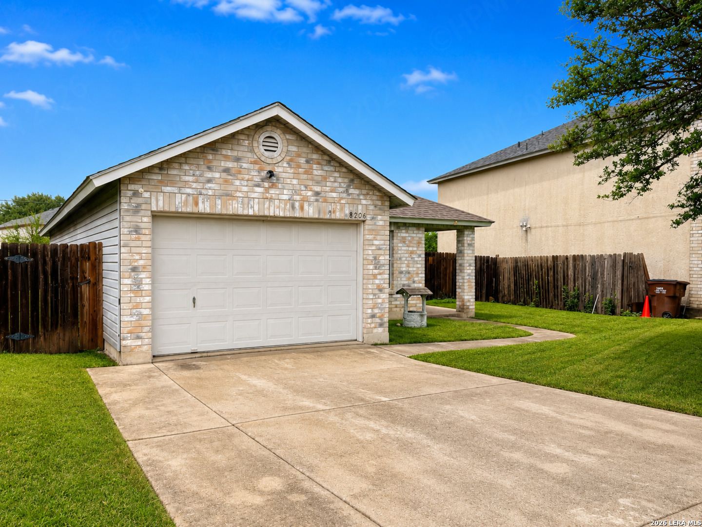 8206 Longhorn Ridge Drive Converse, TX 78109 - Photo 3 of 17