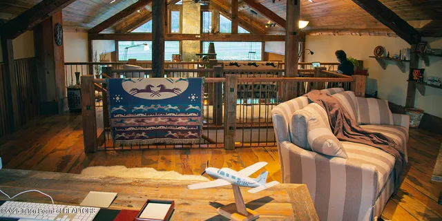 $4,450,000 | 592 Airport Drive, Unit 7, Alpine, WY 83128