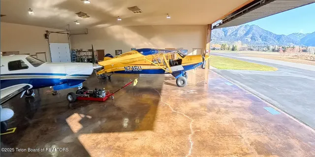 $4,450,000 | 592 Airport Drive, Unit 7, Alpine, WY 83128