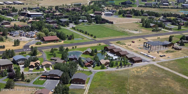 $4,450,000 | 592 Airport Drive, Unit 7, Alpine, WY 83128