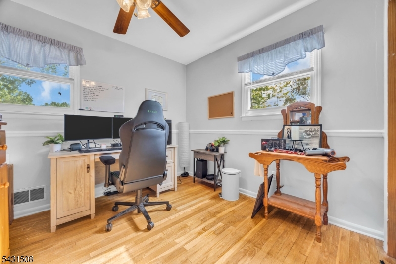 1038 Centre Street Raritan, NJ 08869 - Photo 18 of 30