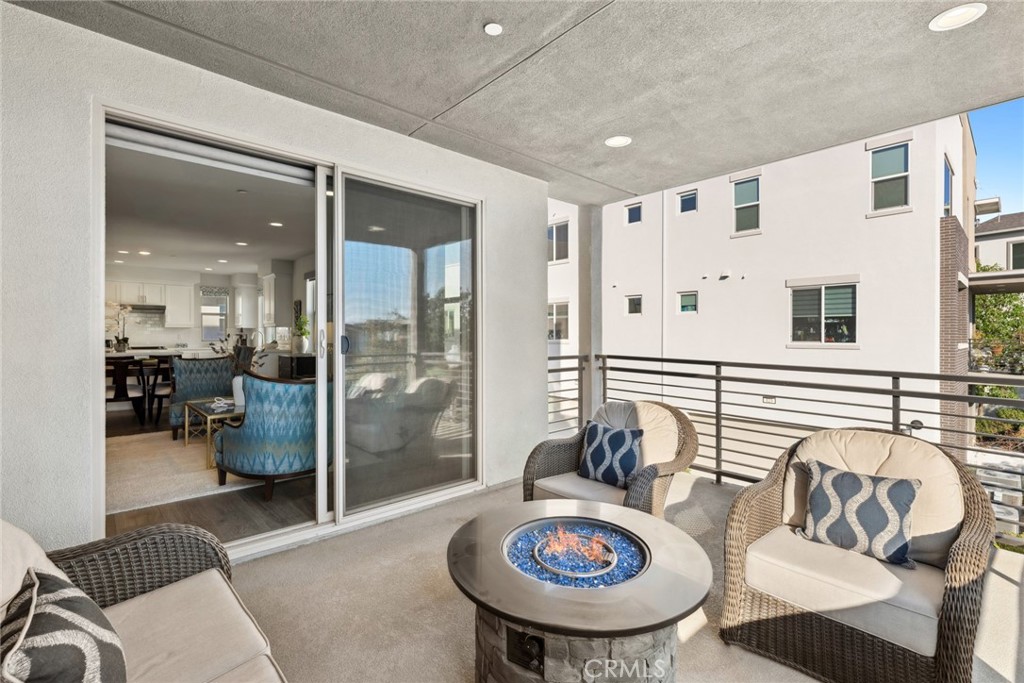 121 Mirth Irvine, CA 92618 - Photo 18 of 68