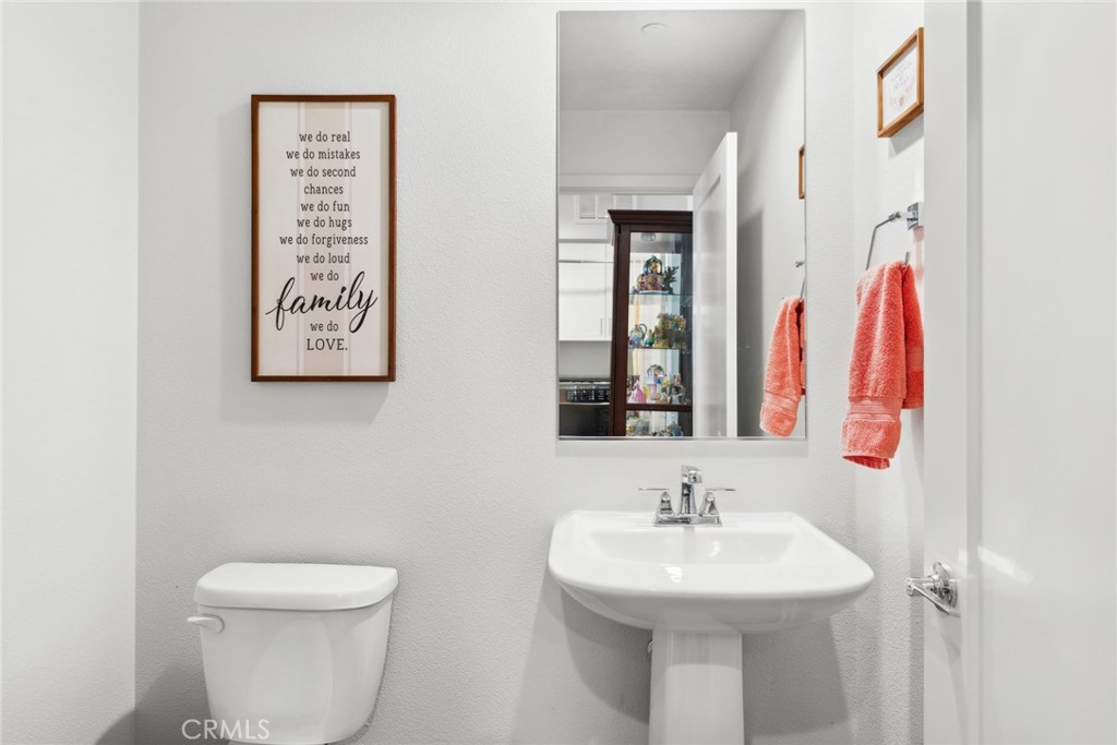 121 Mirth Irvine, CA 92618 - Photo 20 of 68