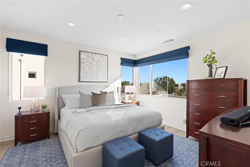 121 Mirth Irvine, CA 92618 - Photo 21 of 68