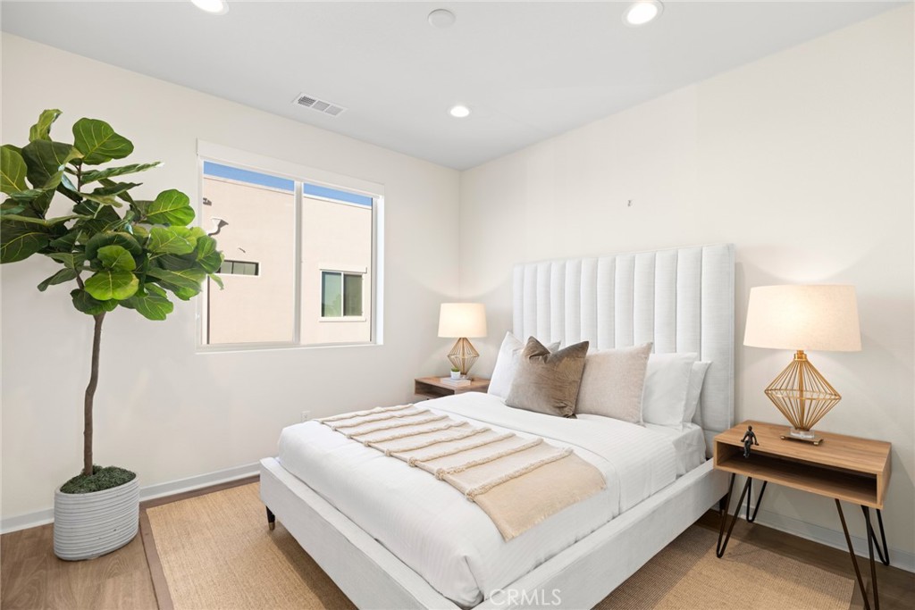 121 Mirth Irvine, CA 92618 - Photo 24 of 68