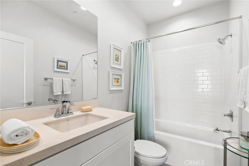 121 Mirth Irvine, CA 92618 - Photo 25 of 68