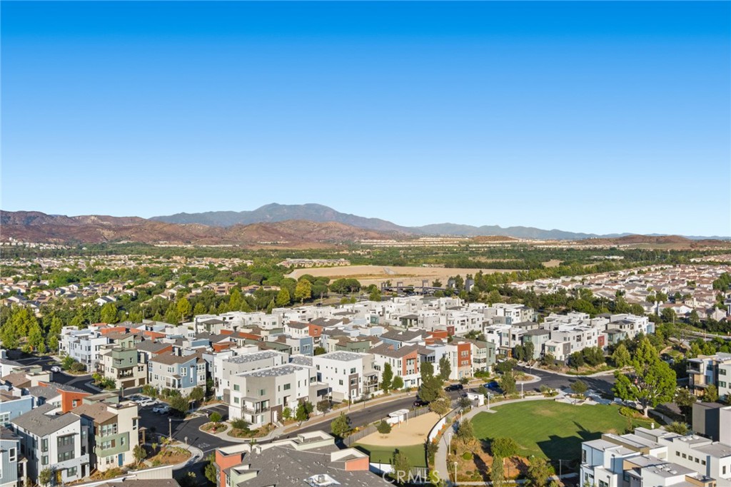 121 Mirth Irvine, CA 92618 - Photo 37 of 68