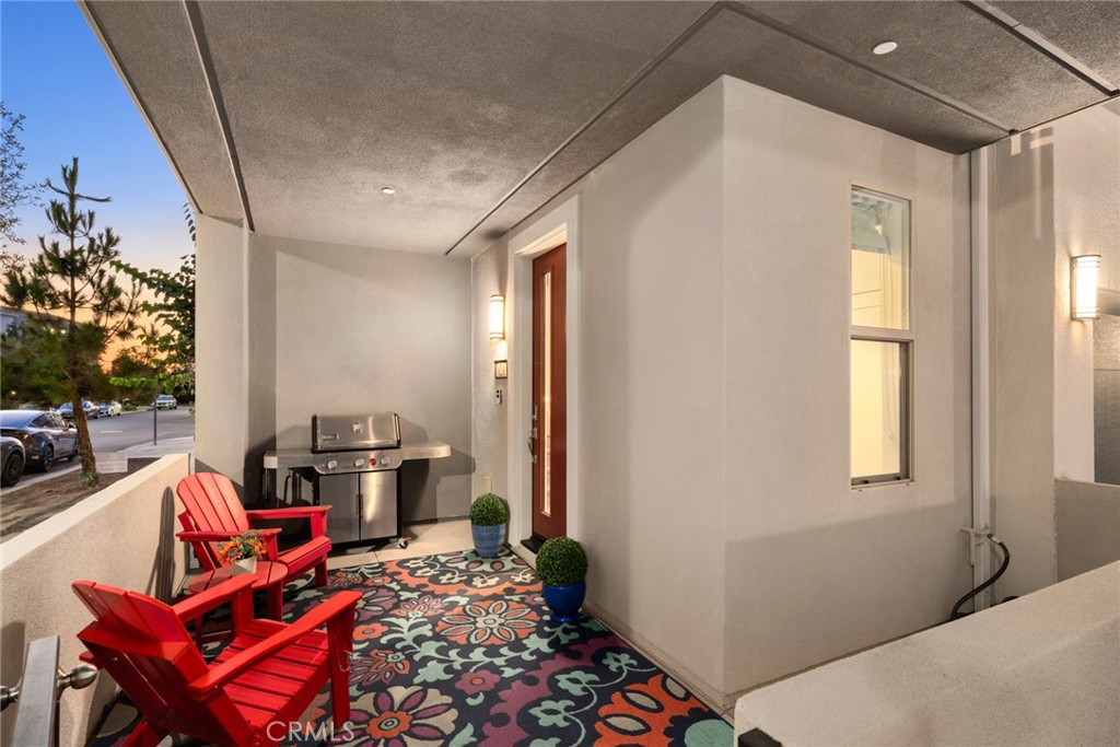 121 Mirth Irvine, CA 92618 - Photo 5 of 68