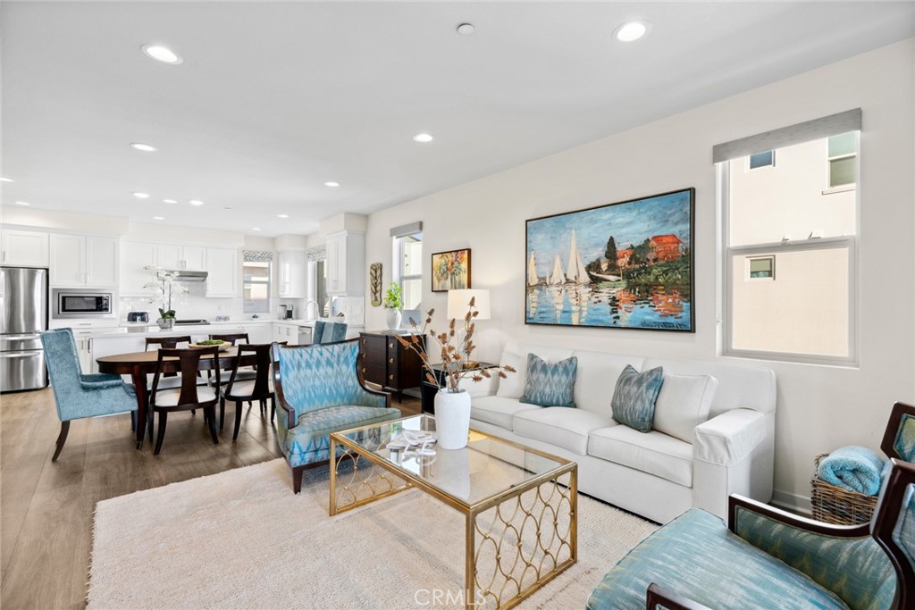 121 Mirth Irvine, CA 92618 - Photo 6 of 68