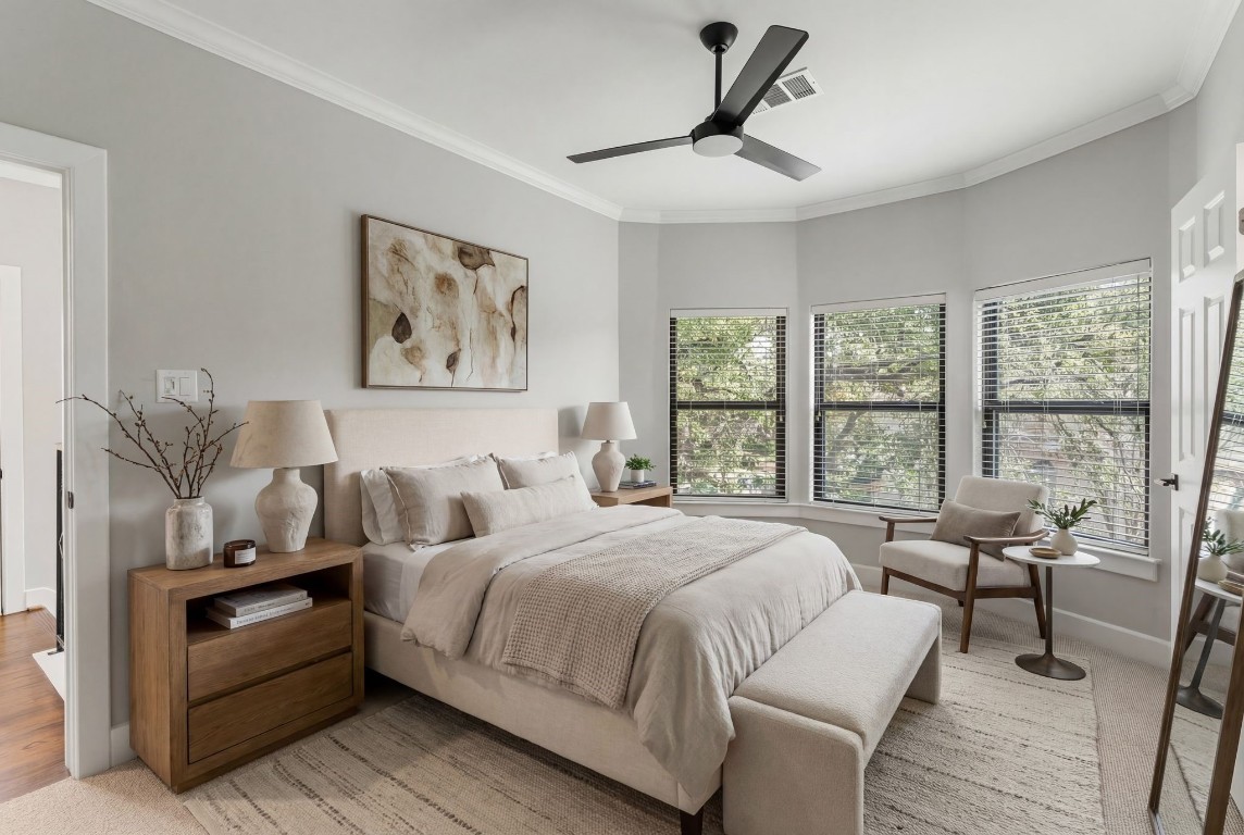 6501 Rodrigo Street Houston, TX 77007 - Photo 25 of 38 Virtually staged secondary bedroom.