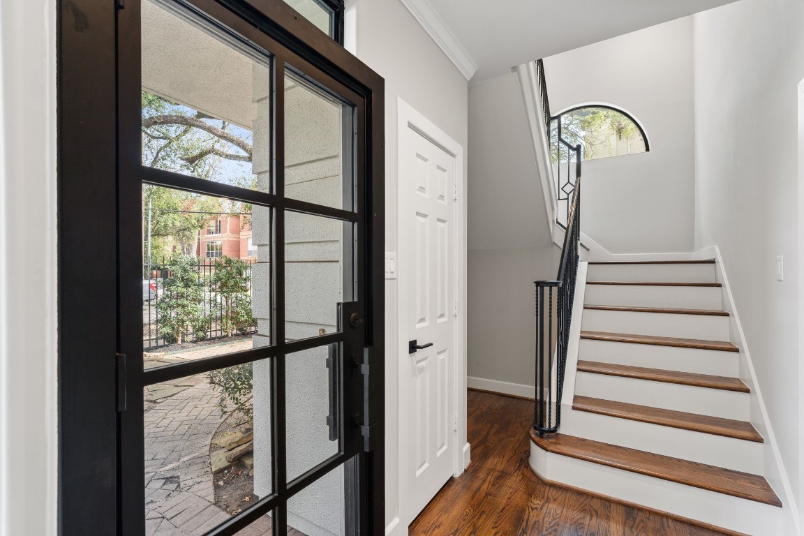 6501 Rodrigo Street Houston, TX 77007 - Photo 4 of 38