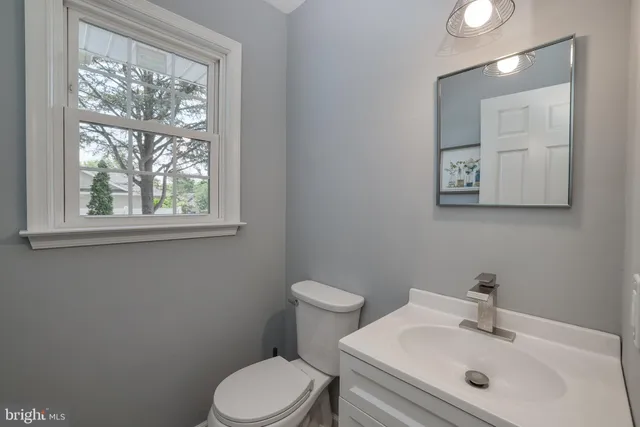 $525,000 | 117 Shire Drive, Sewell, NJ 08080