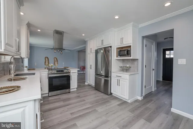 $525,000 | 117 Shire Drive, Sewell, NJ 08080