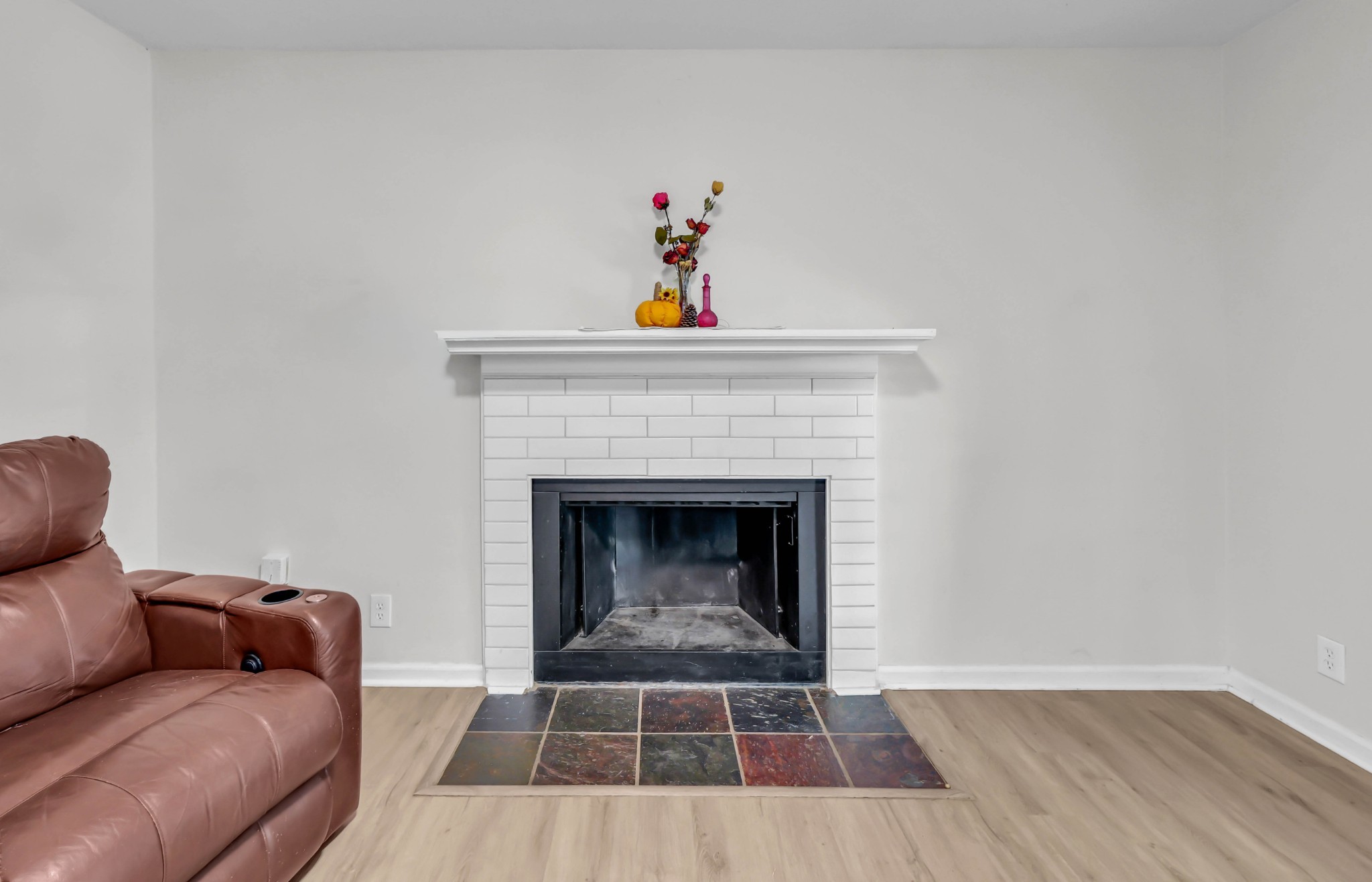 810 R S Bradley Boulevard Clarksville, TN 37042 - Photo 6 of 31