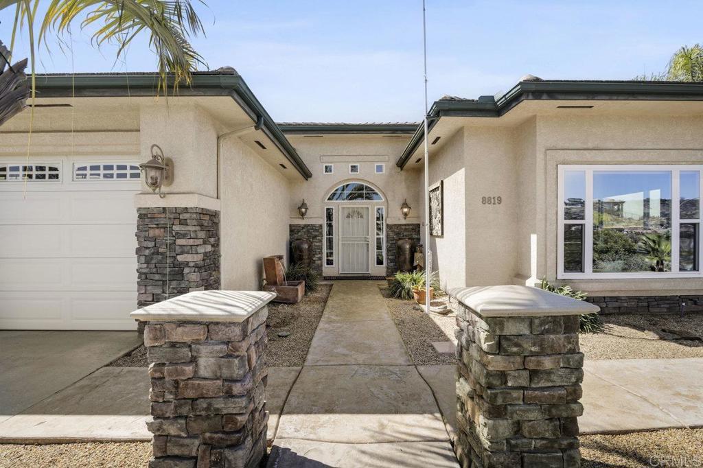 8819 Diamondback Drive Santee, CA 92071 - Photo 3 of 50