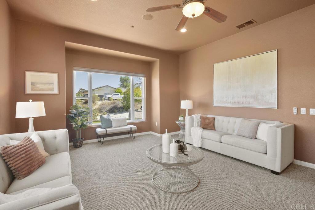 8819 Diamondback Drive Santee, CA 92071 - Photo 5 of 50