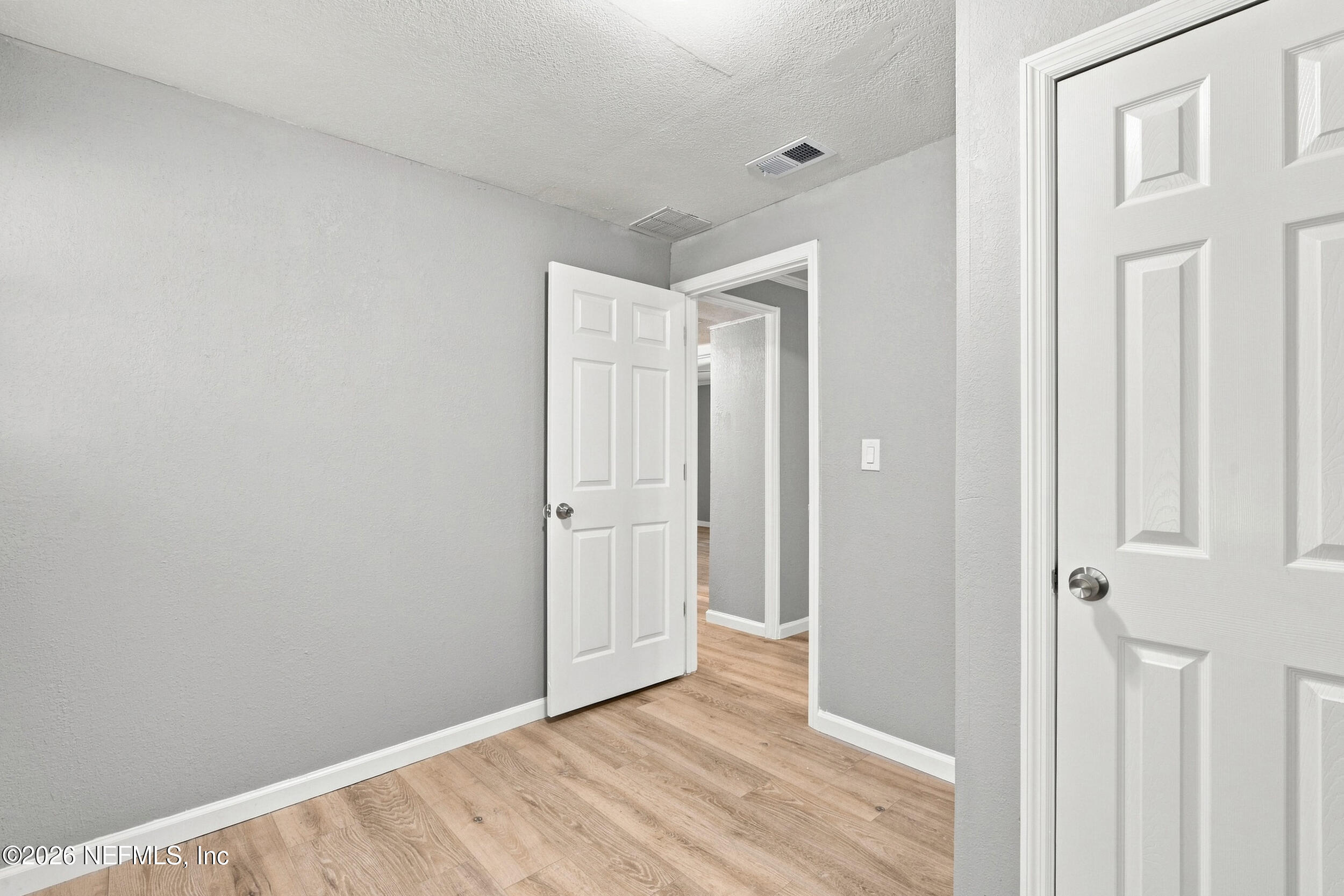 3261 Tiger Hole Road Jacksonville, FL 32216 - Photo 22 of 39 21_homeprimemedia-21