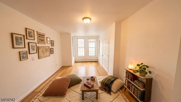 $2,200 | 316 Summer Avenue, Newark, NJ 07104