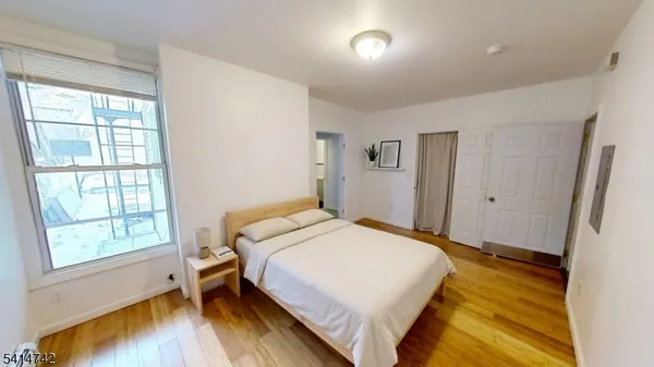 $2,200 | 316 Summer Avenue, Newark, NJ 07104