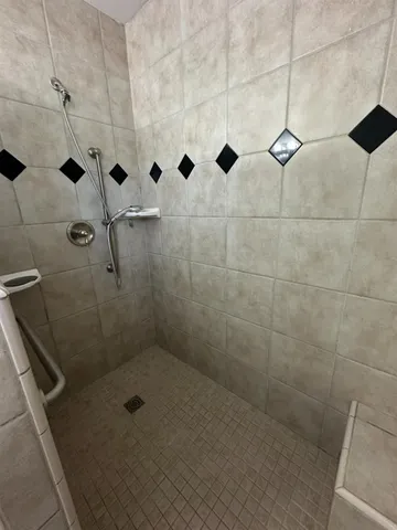 $1,500 | 626 West Vassar Avenue, Fresno, CA 93705