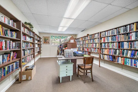 $229,999 | 400 Northeast 20th Street, Unit D101, Boca Raton, FL 33431