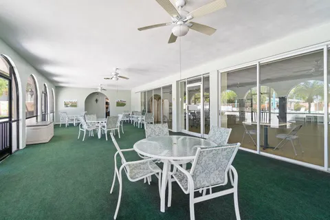 $229,999 | 400 Northeast 20th Street, Unit D101, Boca Raton, FL 33431