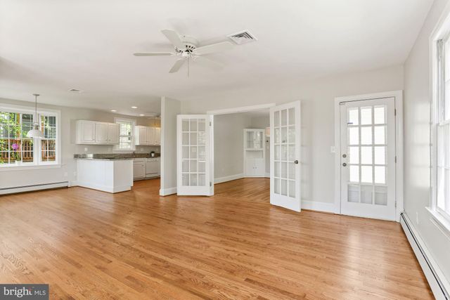 $1,175,000 | 514 Woodland Terrace, Alexandria, VA 22302