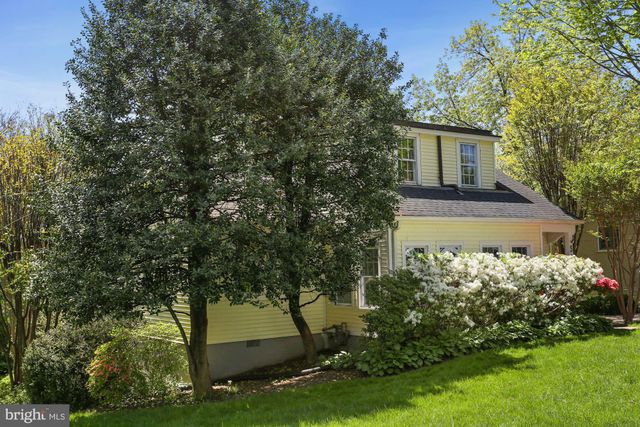 $1,175,000 | 514 Woodland Terrace, Alexandria, VA 22302