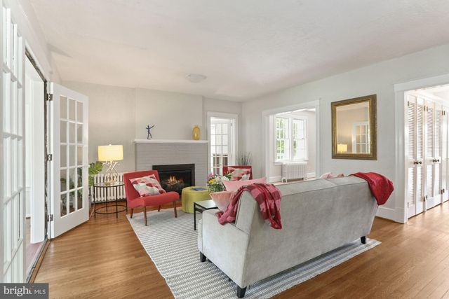 $1,175,000 | 514 Woodland Terrace, Alexandria, VA 22302