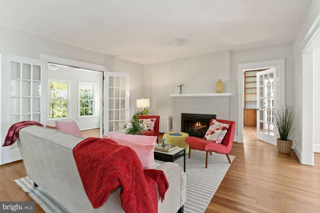 $1,175,000 | 514 Woodland Terrace, Alexandria, VA 22302