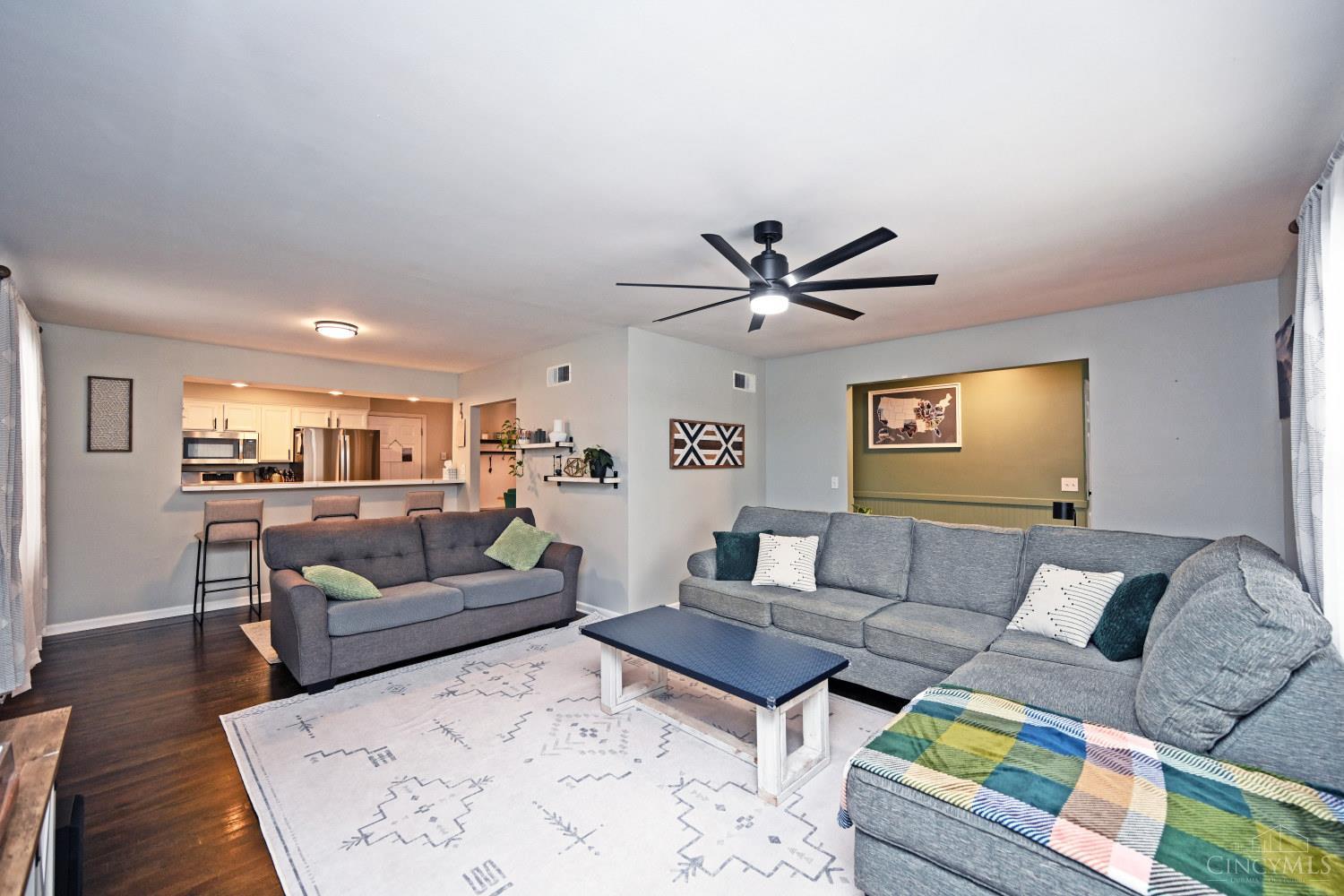 1780 Springdale Road Cincinnati, OH 45231 - Photo 6 of 43