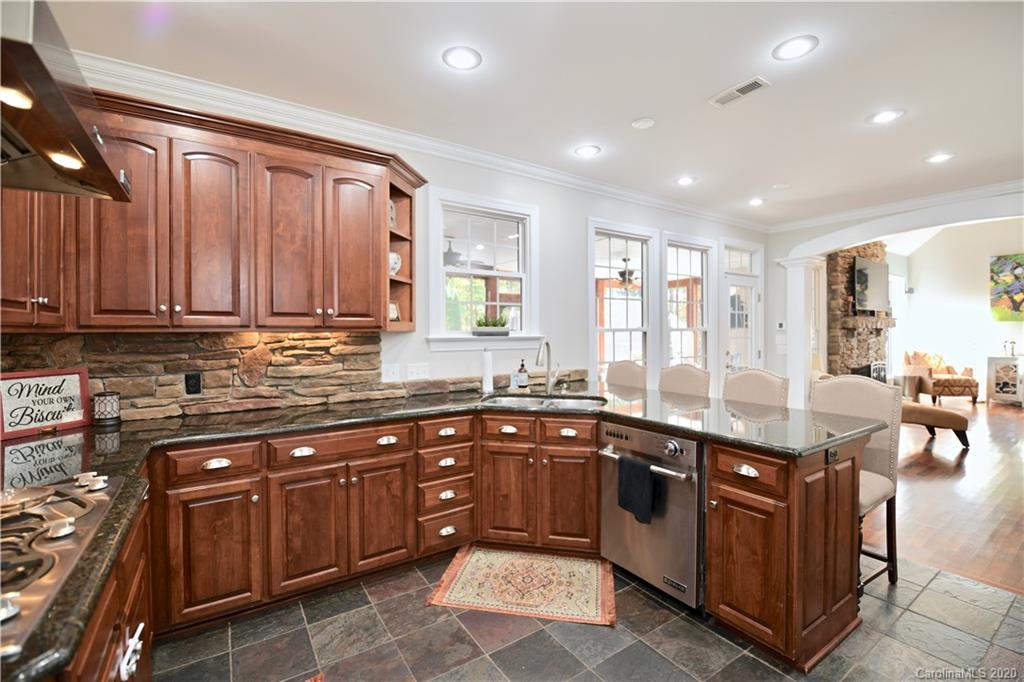 143 Roundstone Road Troutman, NC 28166 - Photo 17 of 48 Gallery Image 17