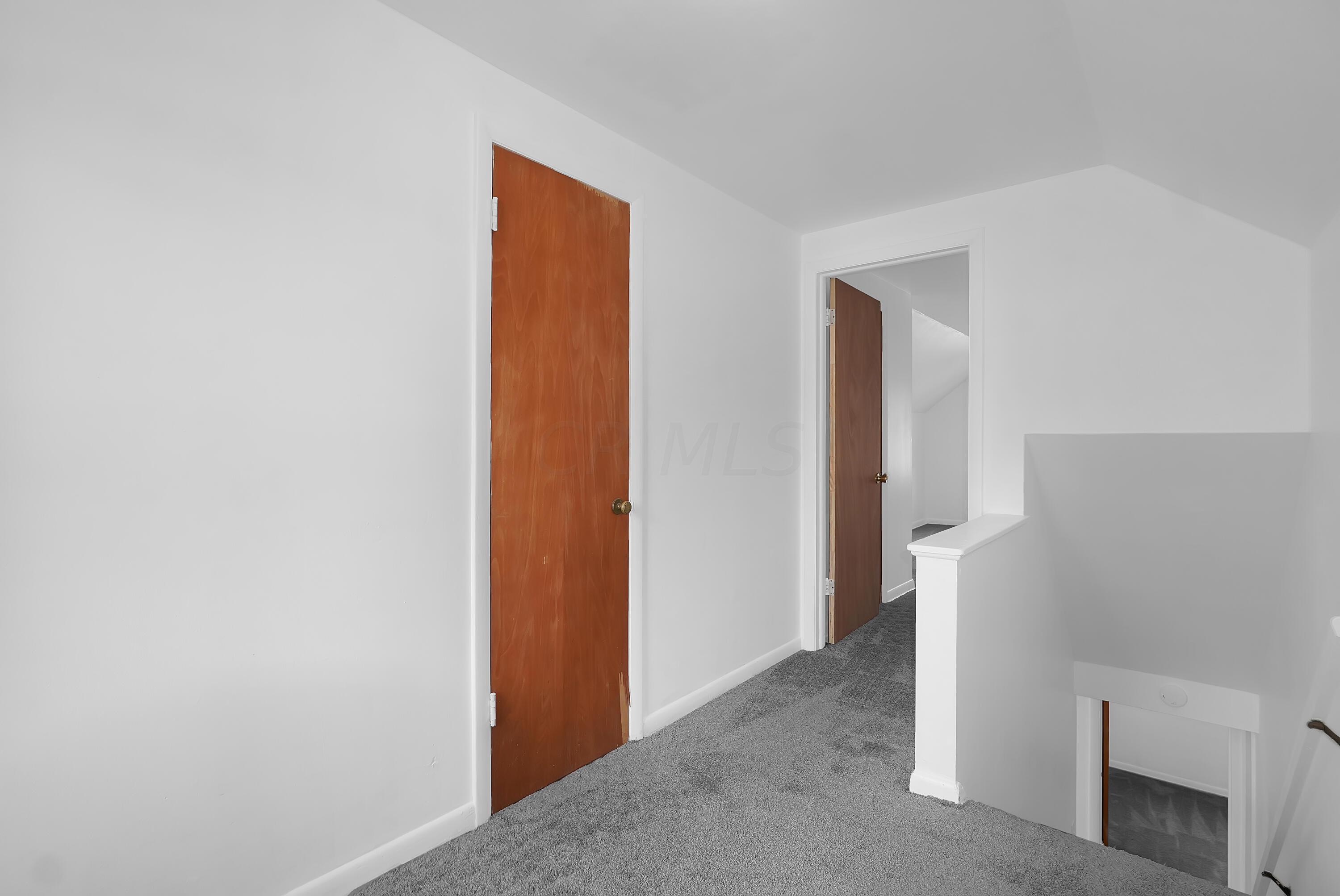 3760 Eisenhower Road Columbus, OH 43224 - Photo 13 of 18 DSC09624