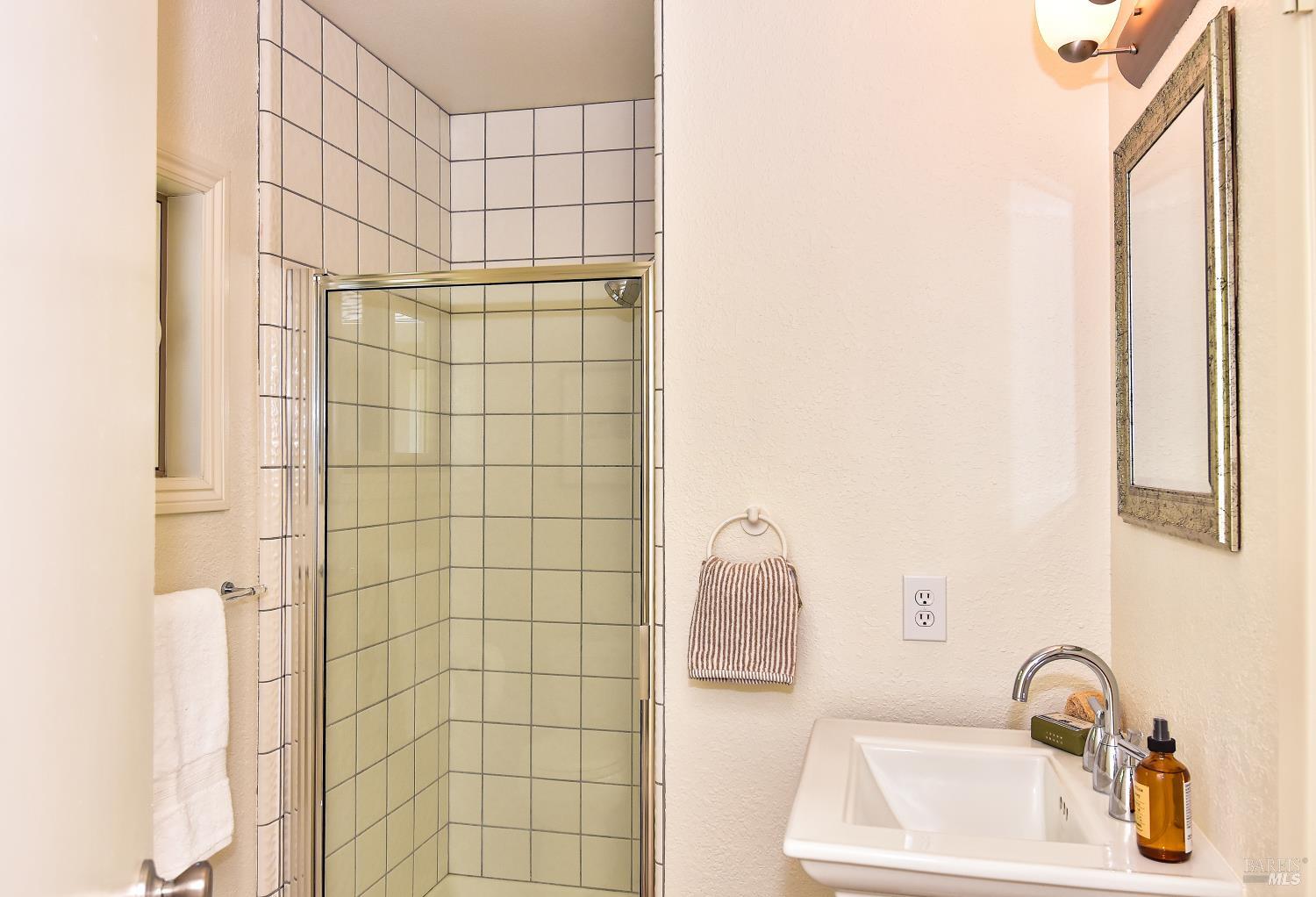 285 East Agua Caliente Road Sonoma, CA 95476 - Photo 27 of 33