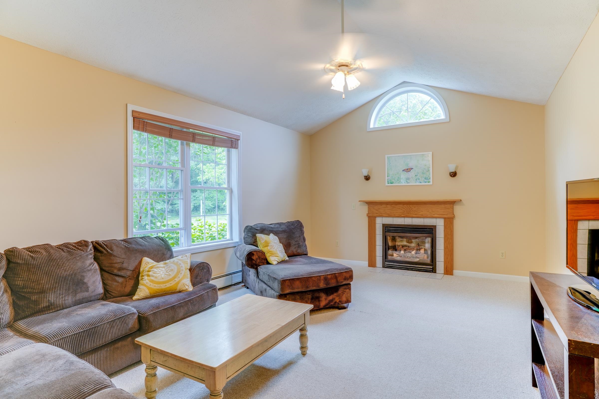372 Lake Road Milton, VT 05468 - Photo 11 of 37