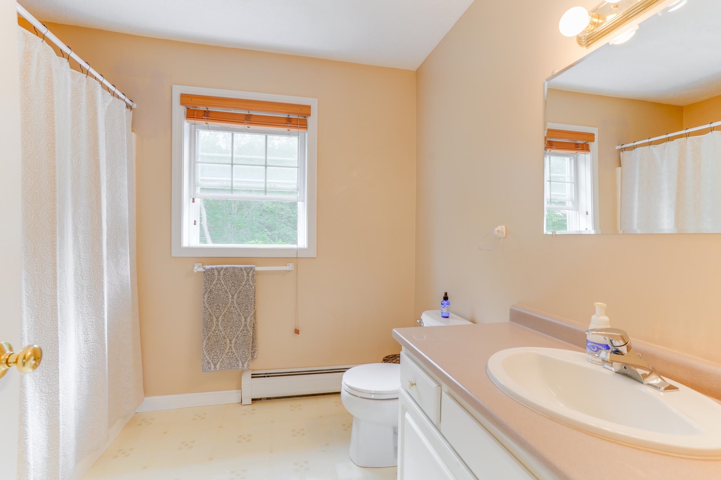 372 Lake Road Milton, VT 05468 - Photo 24 of 37