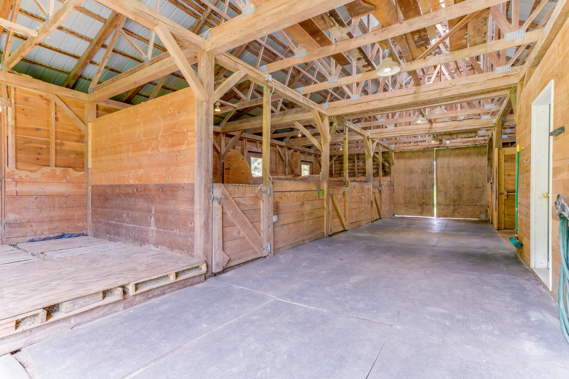 372 Lake Road Milton, VT 05468 - Photo 28 of 37