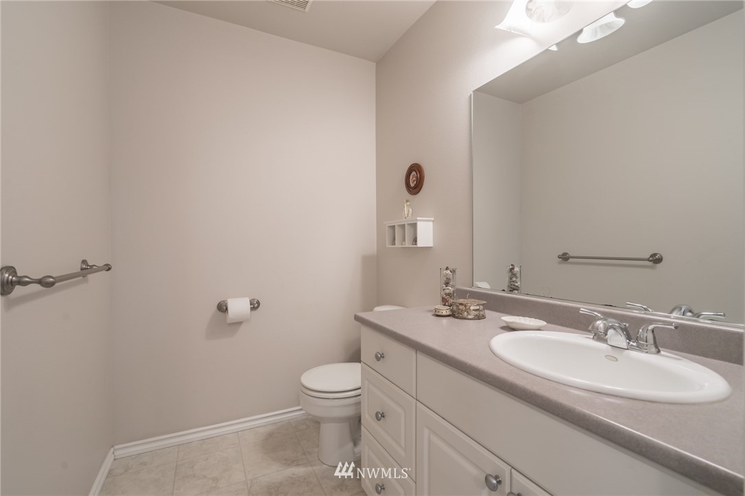613 East Axton Road Bellingham, WA 98226 - Photo 14 of 24