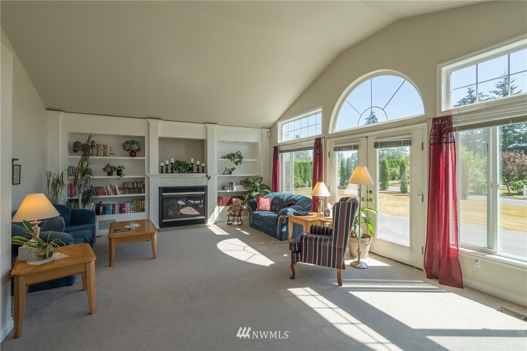 613 East Axton Road Bellingham, WA 98226 - Photo 6 of 24