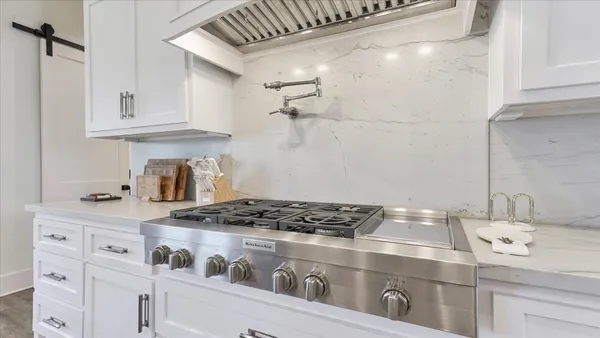 $2,470,000 | 10102 Woodlane Boulevard, Magnolia, TX 77354