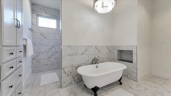 $2,470,000 | 10102 Woodlane Boulevard, Magnolia, TX 77354