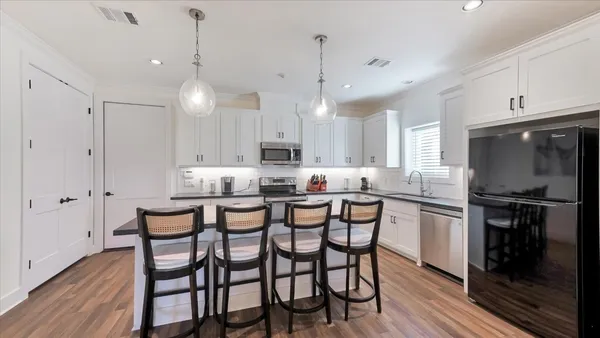 $2,470,000 | 10102 Woodlane Boulevard, Magnolia, TX 77354