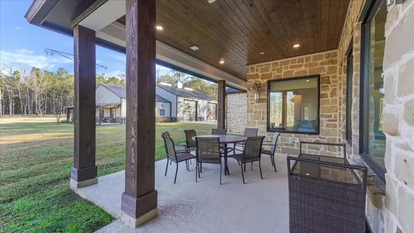 $2,470,000 | 10102 Woodlane Boulevard, Magnolia, TX 77354