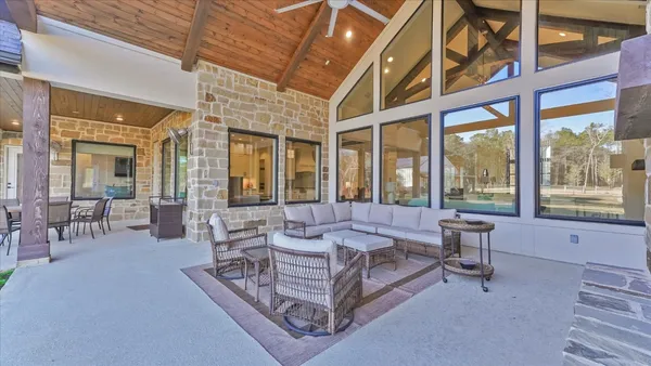 $2,470,000 | 10102 Woodlane Boulevard, Magnolia, TX 77354