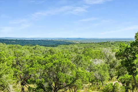 $1,897,000 | 900 Longhorn Trail, Wimberley, TX 78676