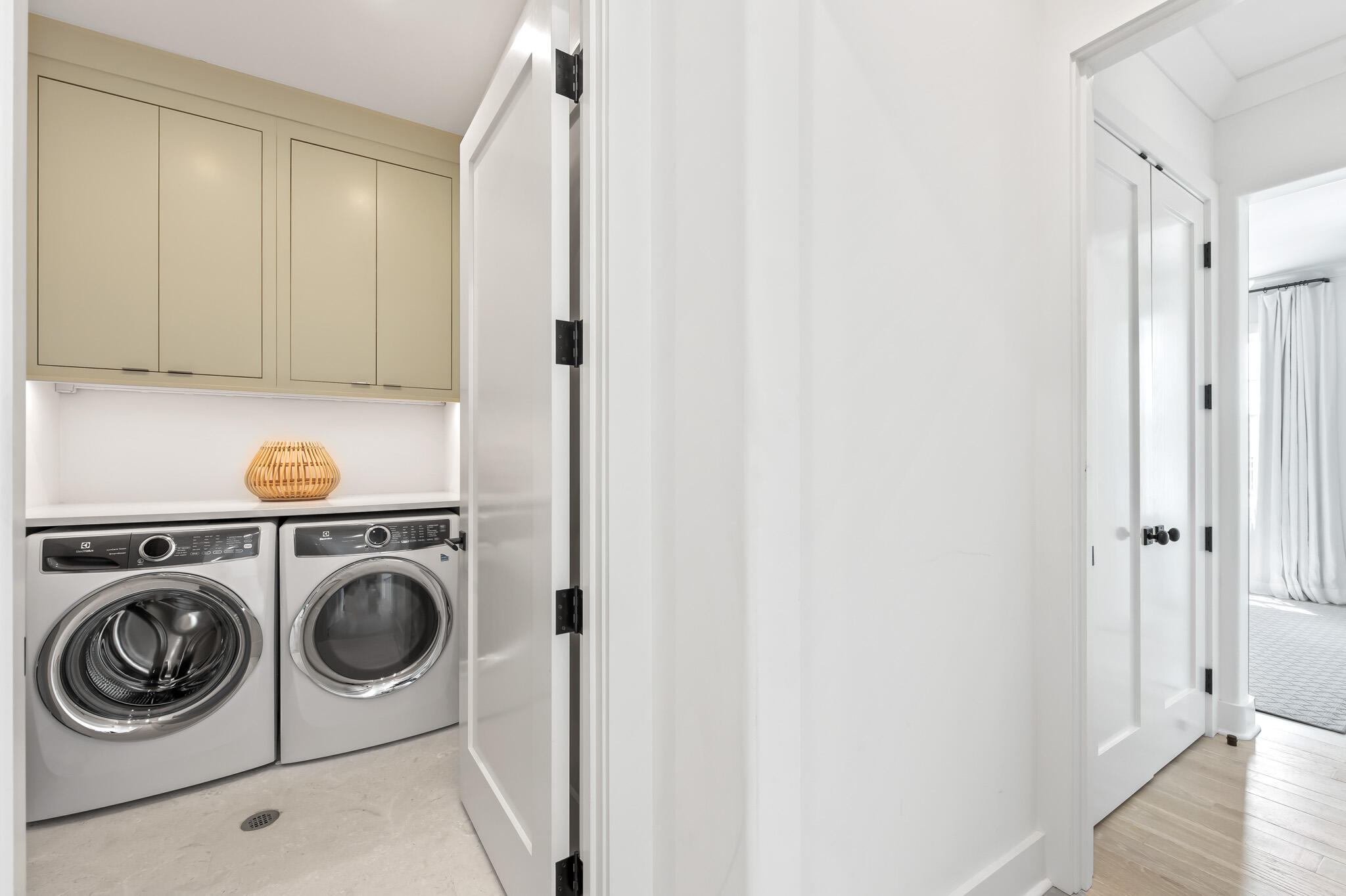 34 Lemon Hill Alley Inlet Beach, FL 32461 - Photo 30 of 87 Laundry Room