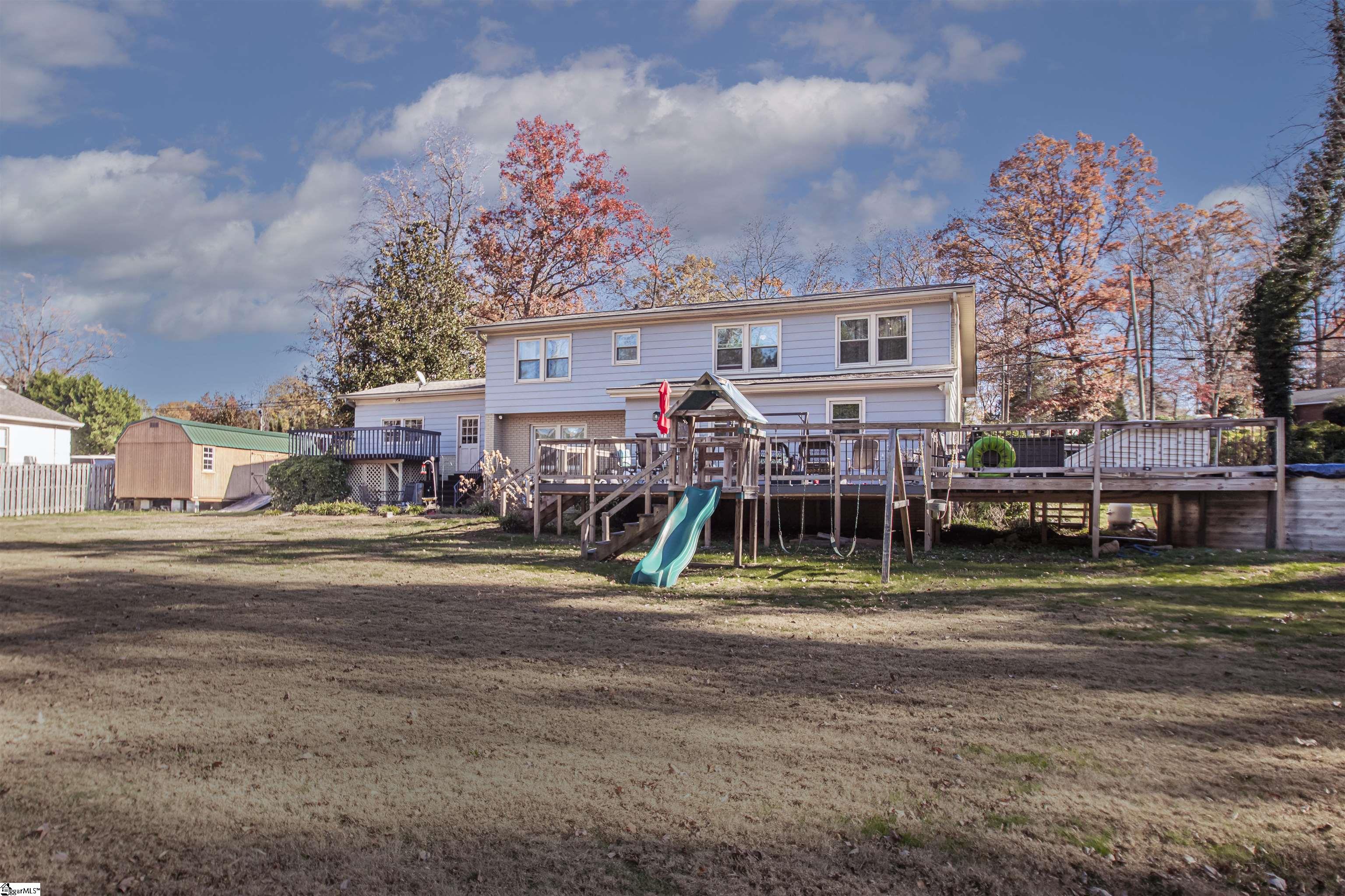 103 Forest Drive Easley, SC 29640 - Photo 34 of 37