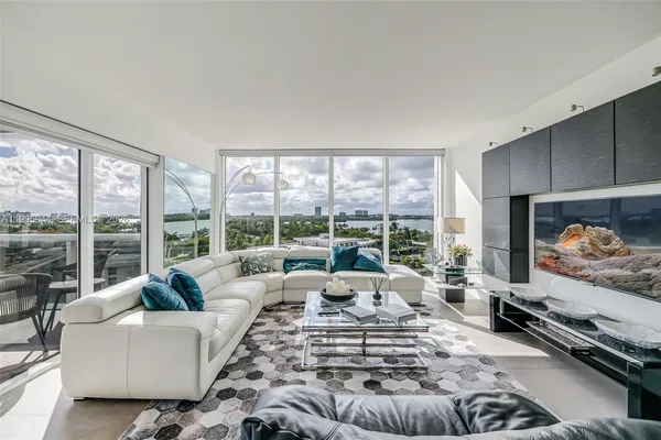 $10,950 | 10275 Collins Avenue, Unit 722, Bal Harbour, FL 33154