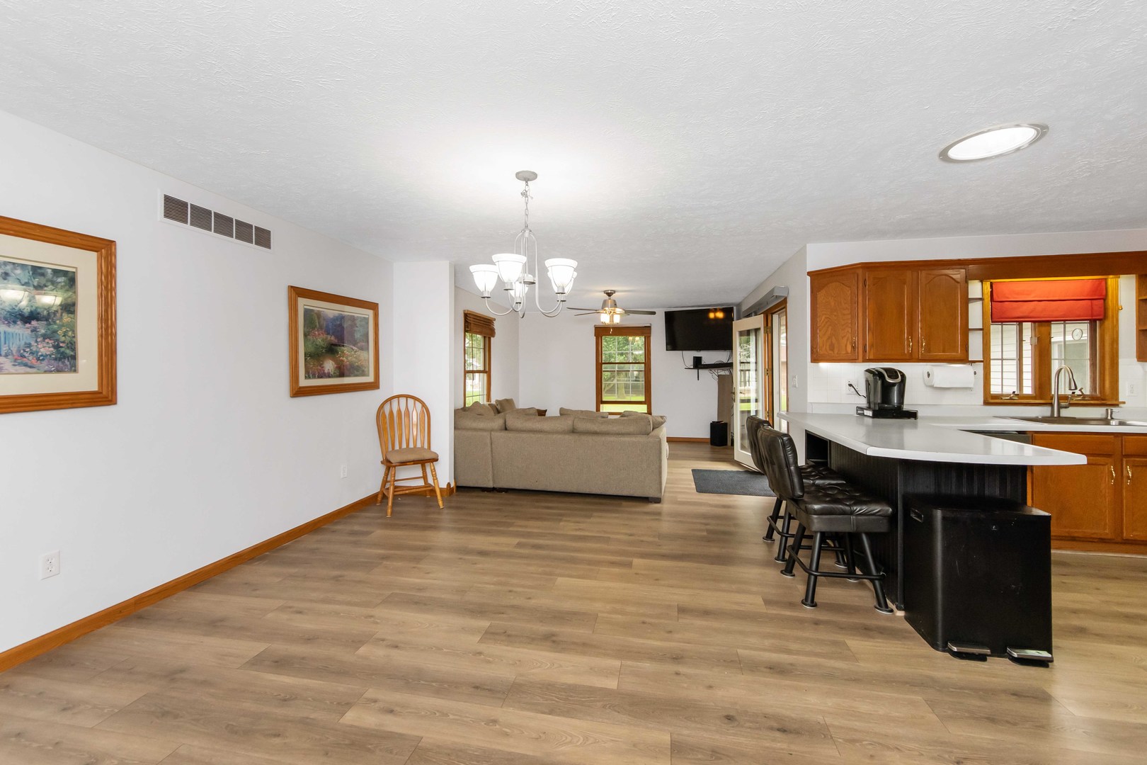 618 Cynthia Street Minonk, IL 61760 - Photo 5 of 27 Gallery Image 5